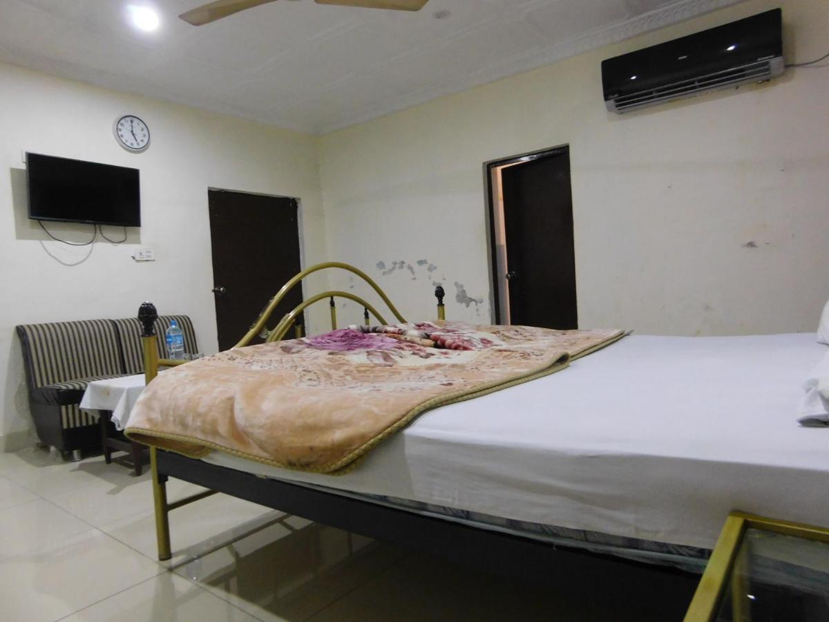 Hotel Humera بهاوالبور المظهر الخارجي الصورة