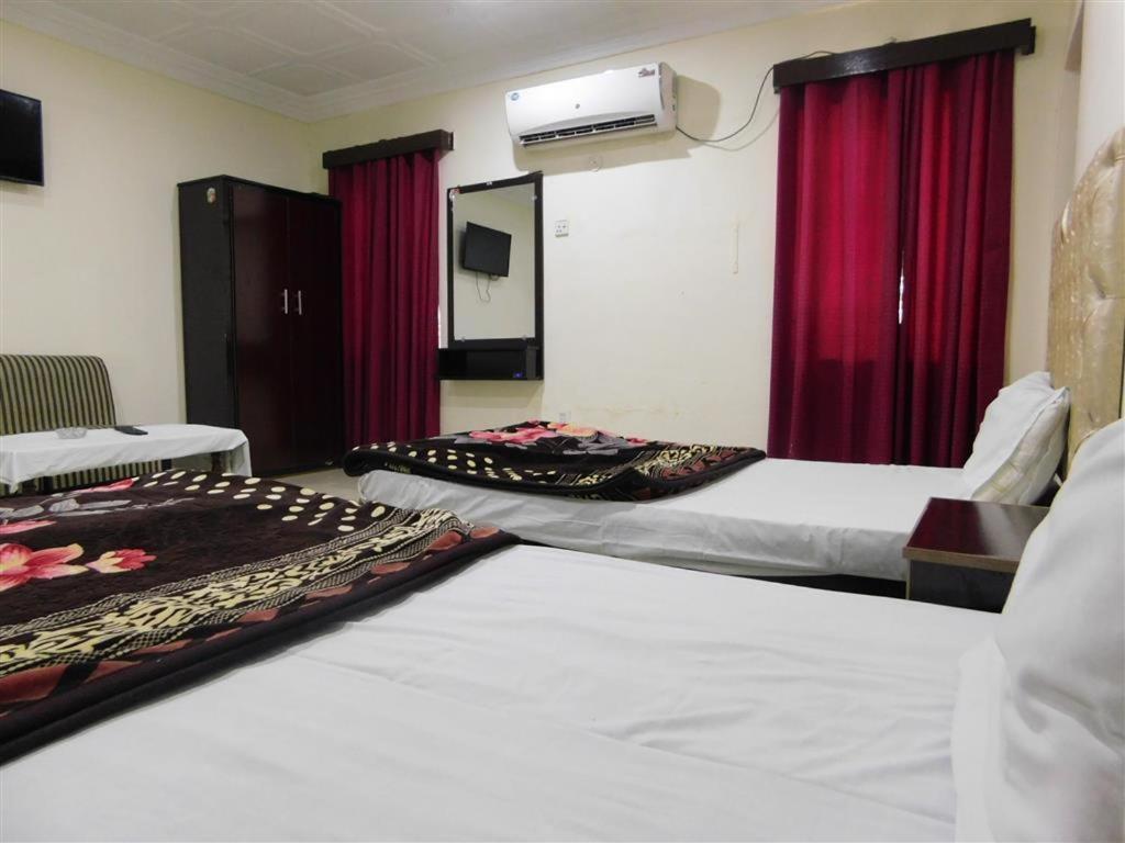 Hotel Humera بهاوالبور المظهر الخارجي الصورة